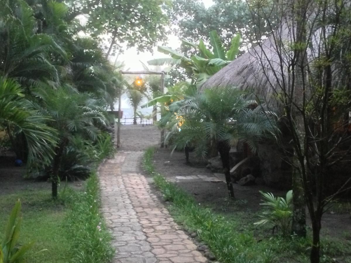 Hotel Oasis & Surf Camp Санта Каталина Екстериор снимка