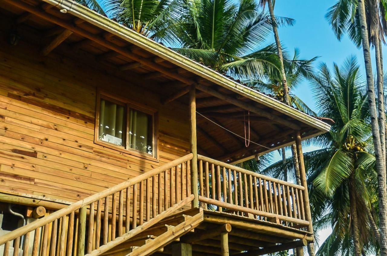 Hotel Oasis & Surf Camp Санта Каталина Екстериор снимка
